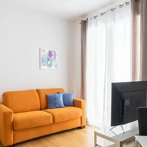 https://home-at-hotel-fara.italymilanhotels.net