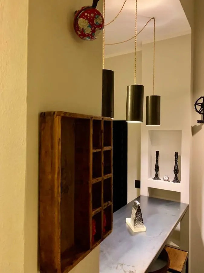 Fra Storia E Modernita Apartment Milan